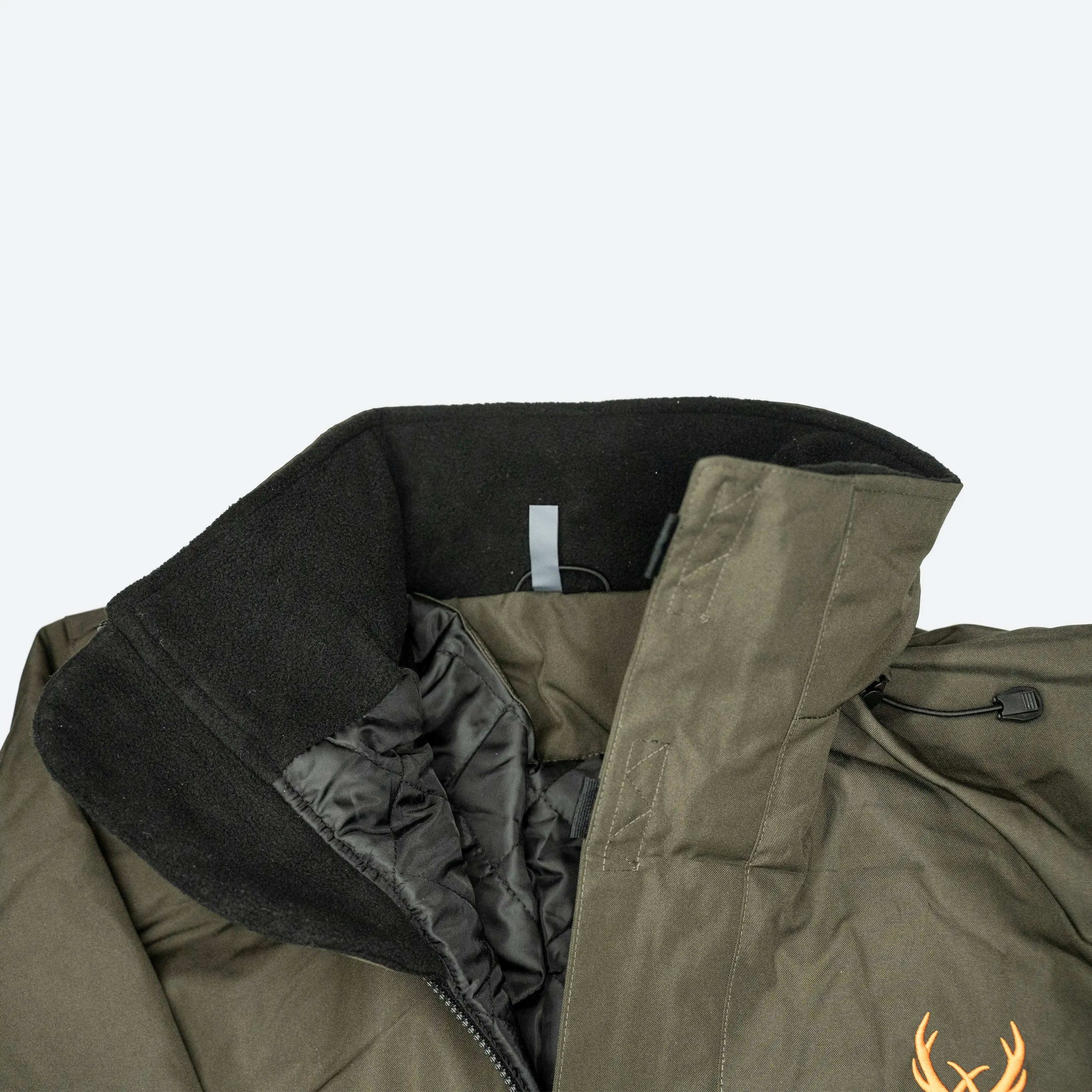 Cuello Parka Young Wild Hunters